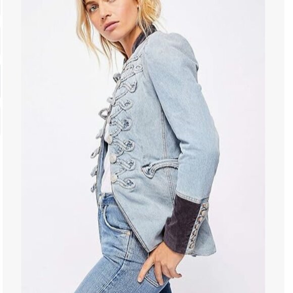 Free People Seamed & Structured Denim Jacket NWT - Picture 3 of 16